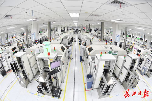 智造大城，解碼武漢智能工廠 人工智能基礎(chǔ)軟件如何鑄就產(chǎn)業(yè)智高點(diǎn)